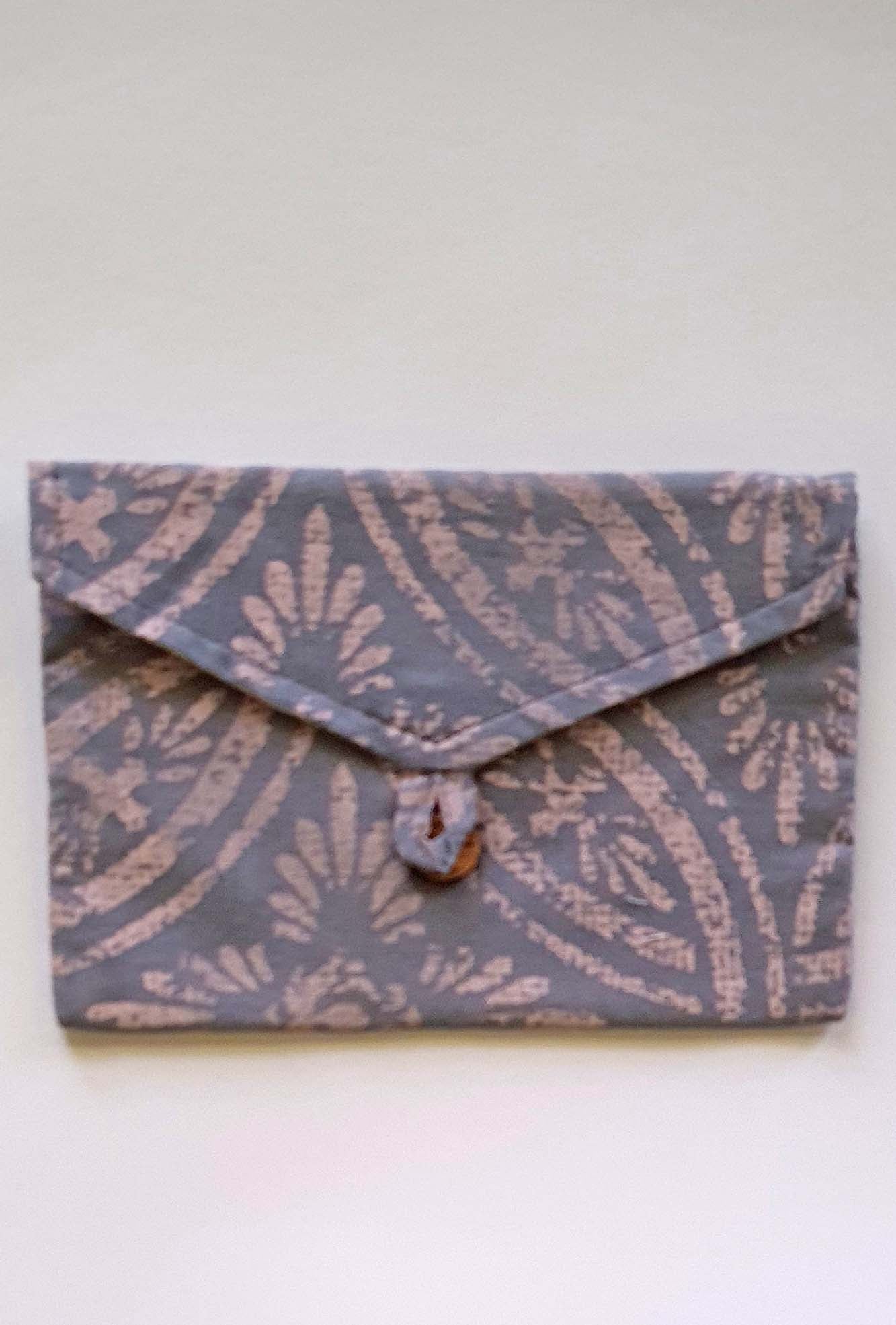 Grey Jaal Envelope Pouch