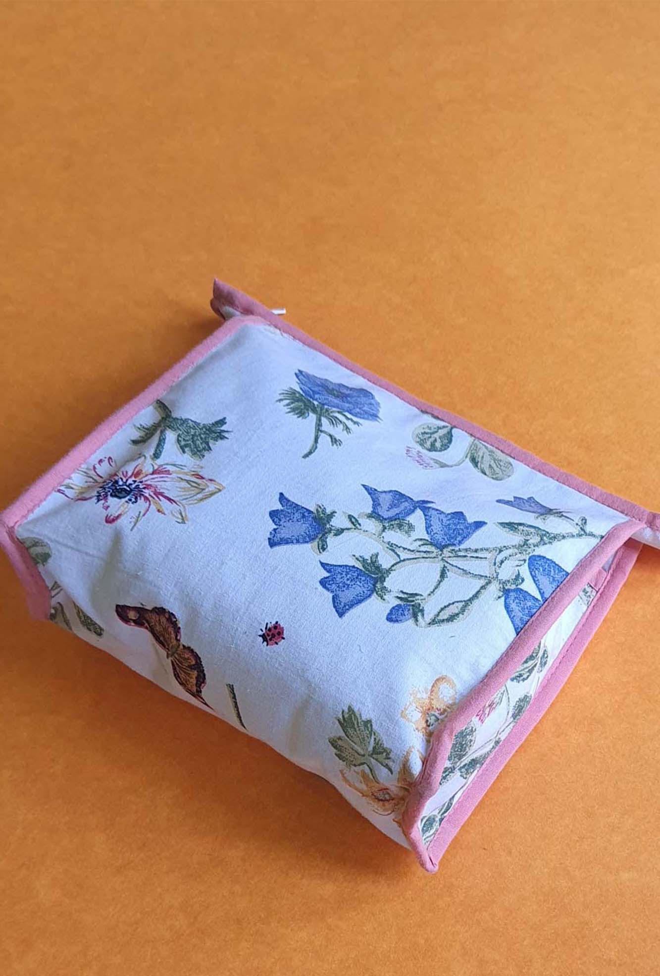 Pouch Canvas Blue Rose