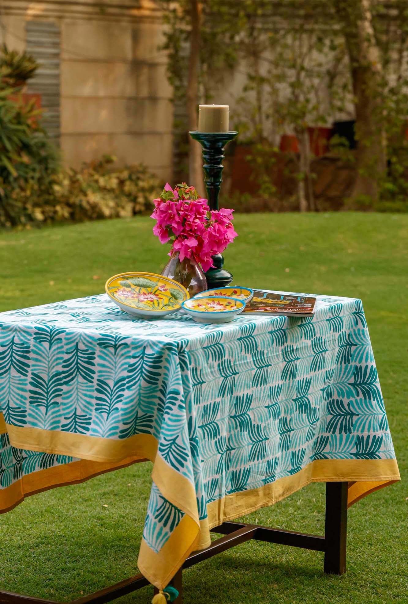 Table Cover Block Leaf Green