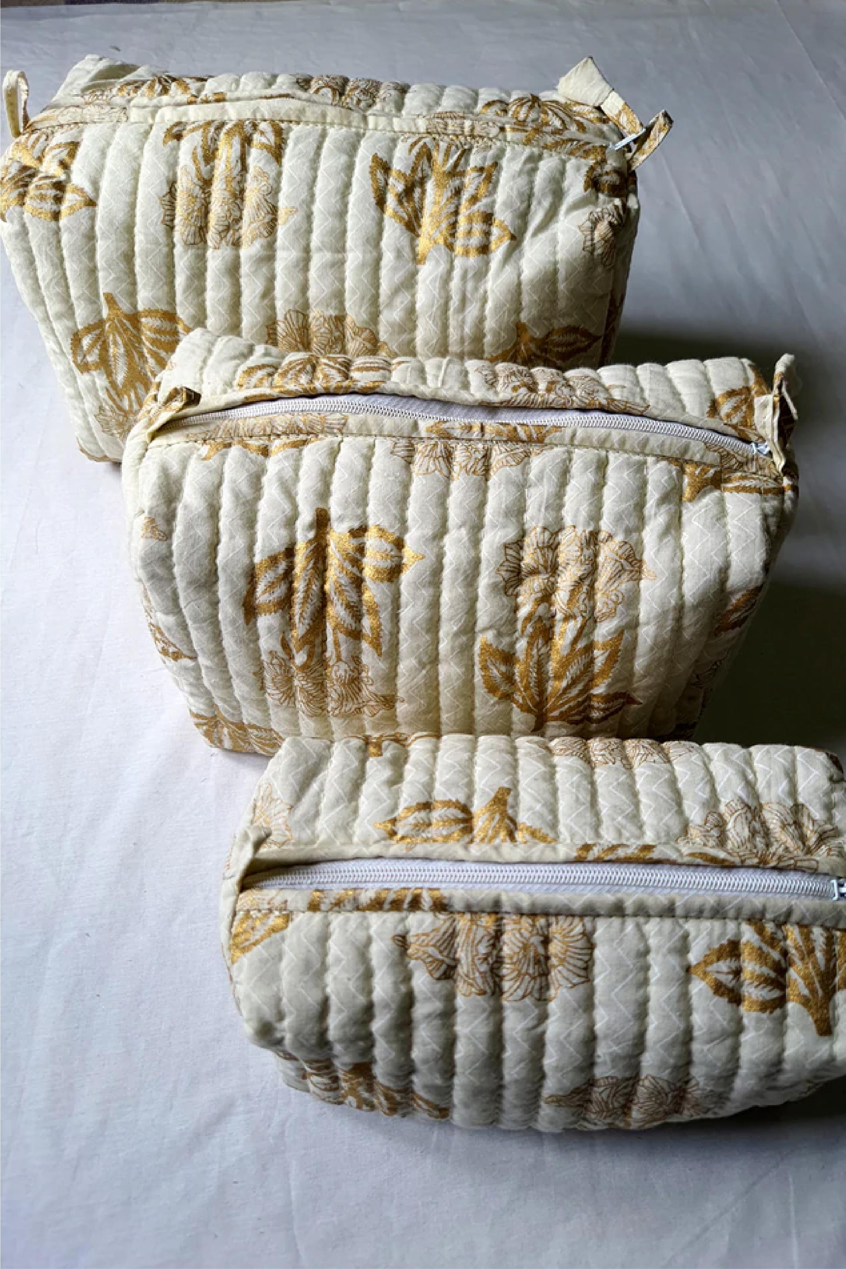 Gold Printed-Quilted Pouch Set S/3