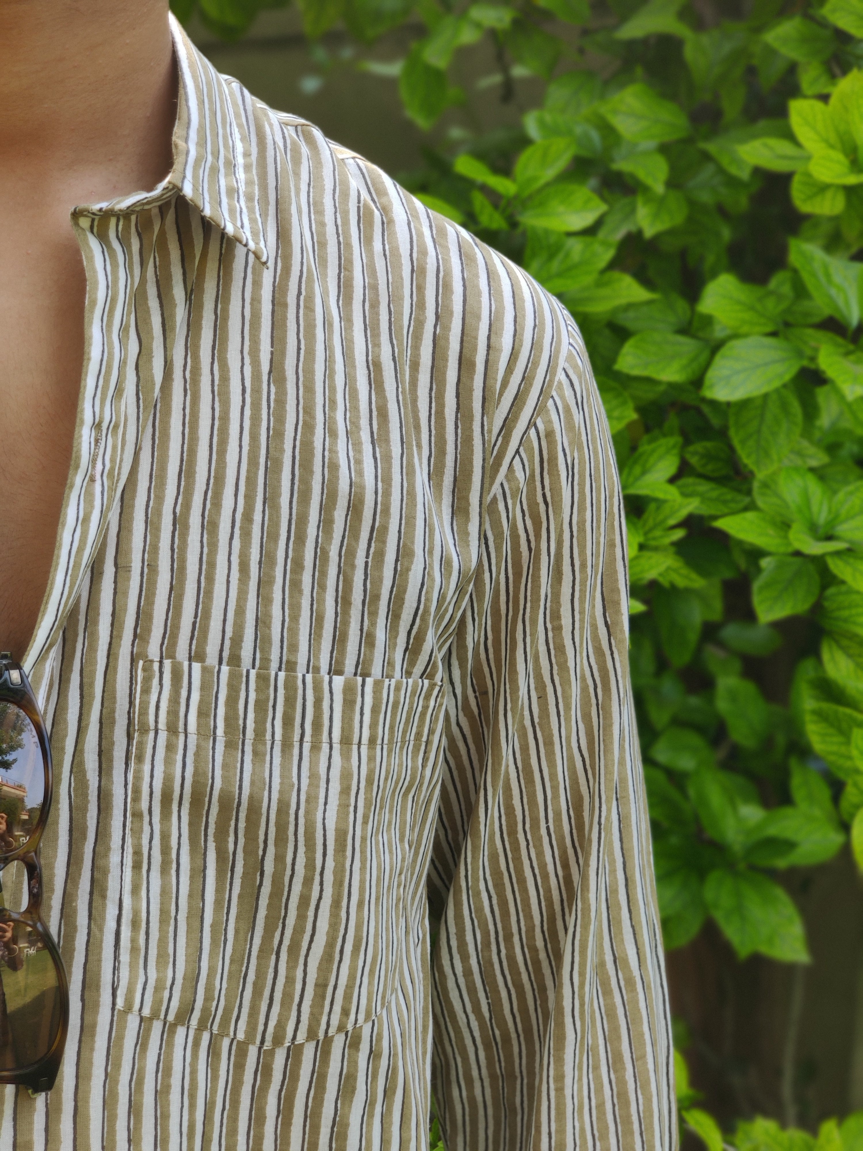 Men Full Sleeve Shirt Brown Stripes